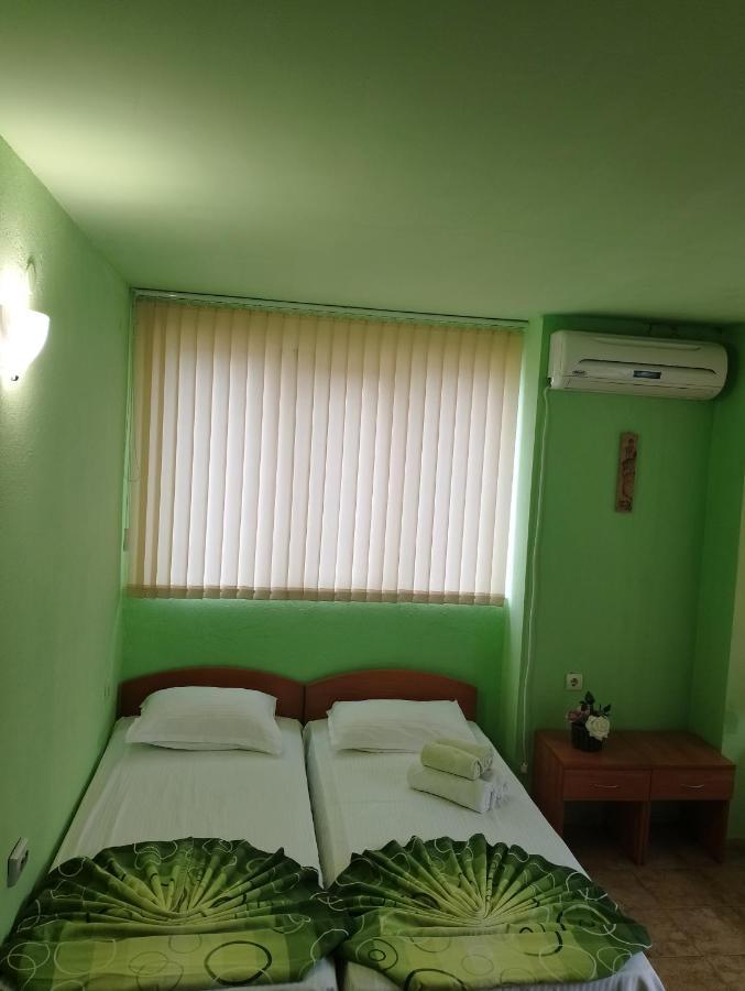 Guest House Pepina Sozopol Exterior photo
